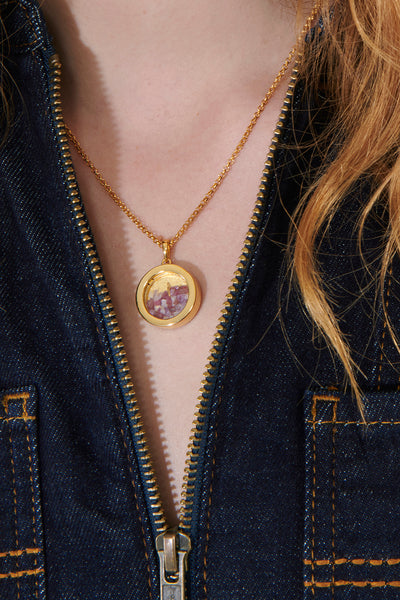 Scamp & Dude x Rachel Jackson 'We've Got Your Back' Gold Plated Amulet Necklace | Product image of gold circle necklace with amulet instead