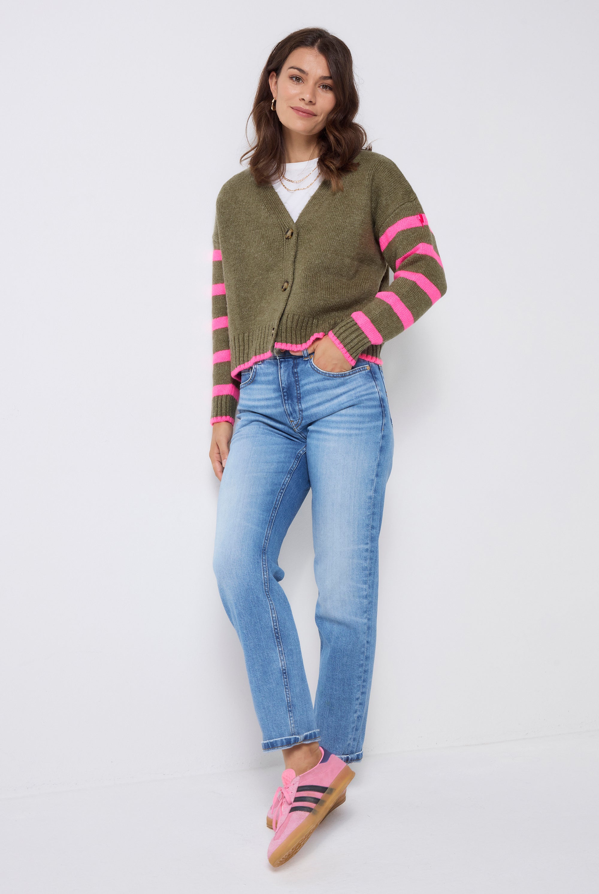 Scamp and Dude Authentic Light Indigo Boyfriend Jeans | Model wearing blue jeans with a white t-shirt and khaki cardigan.