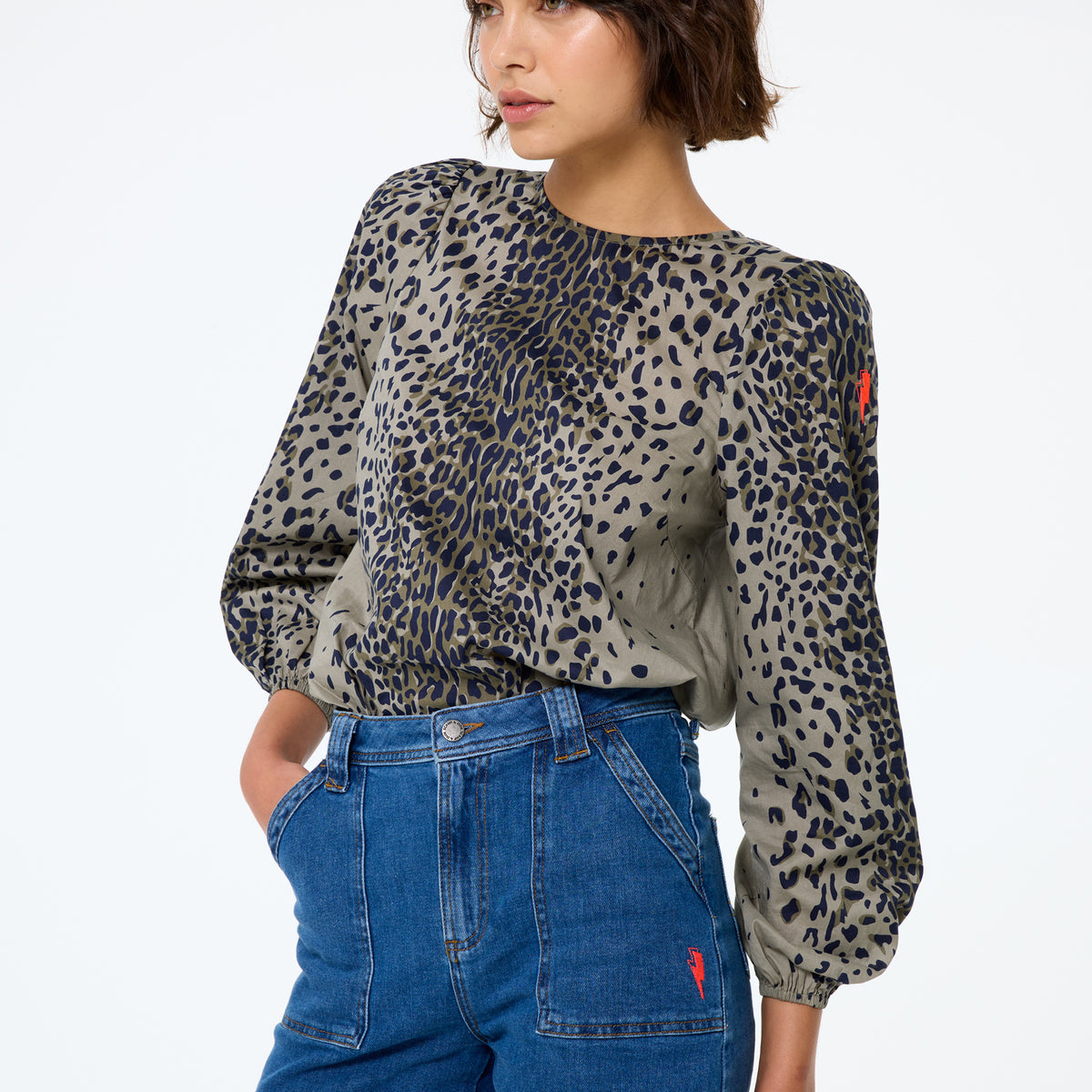 Scallop Detail Denim Shorts
