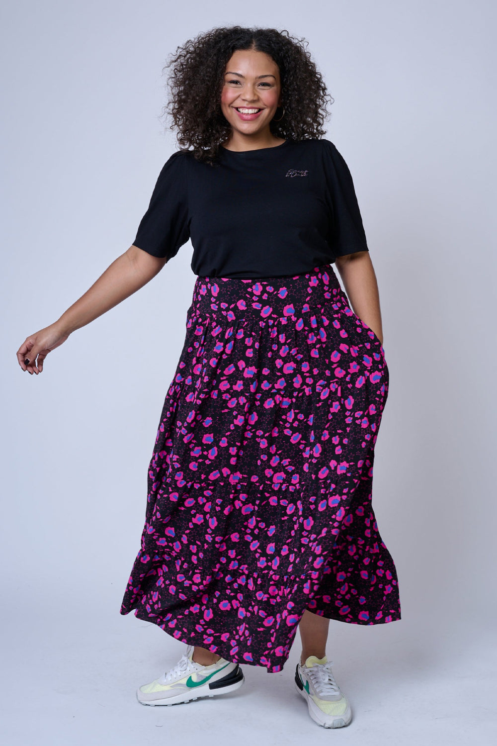 Black with Magenta and Blue Snow Leopard and Star Maxi Skirt – Scamp & Dude